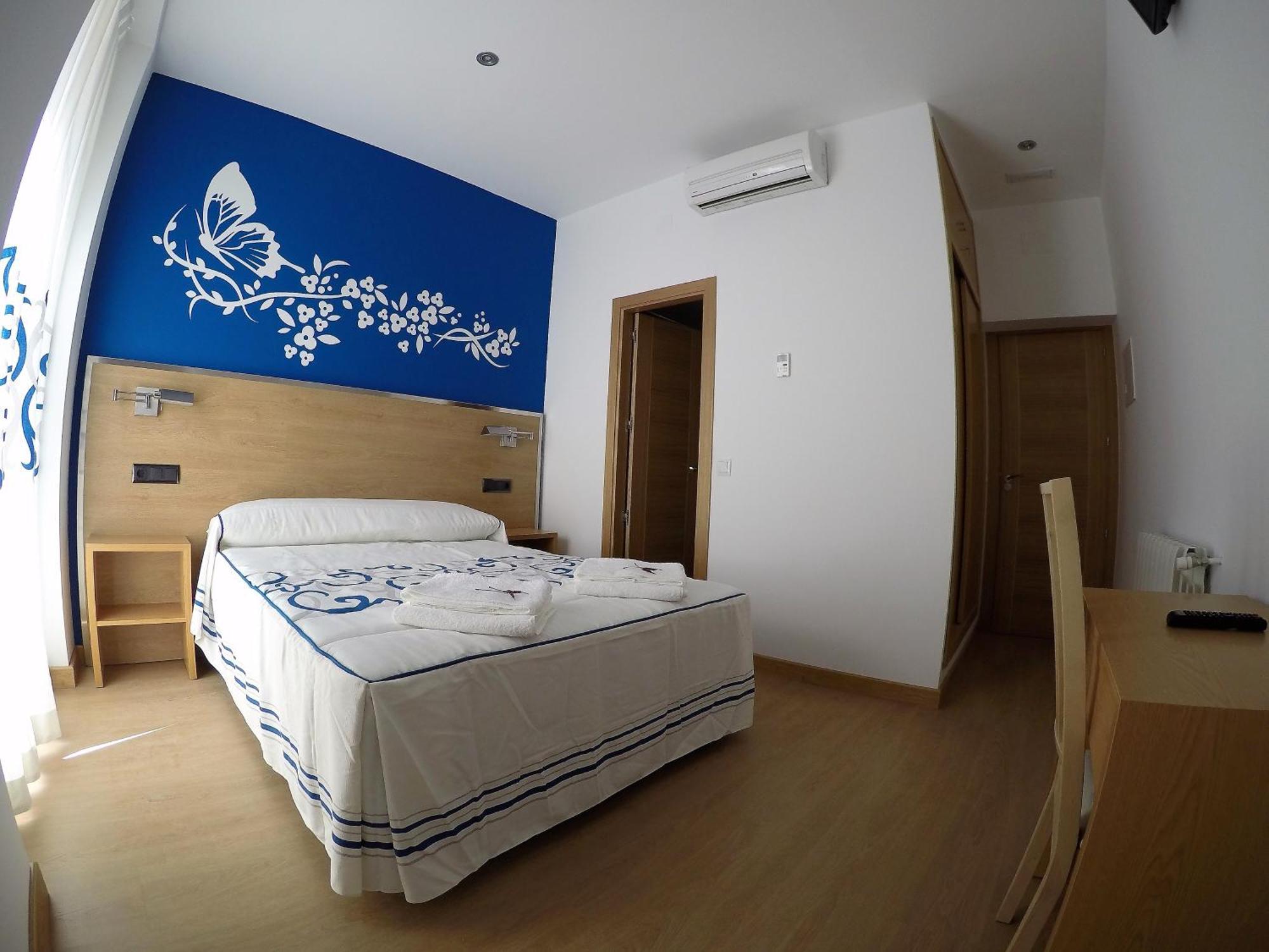 Hostal Carracedo — Foto 2